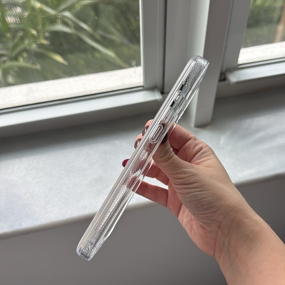 iPhone case - Picture 4 of 5